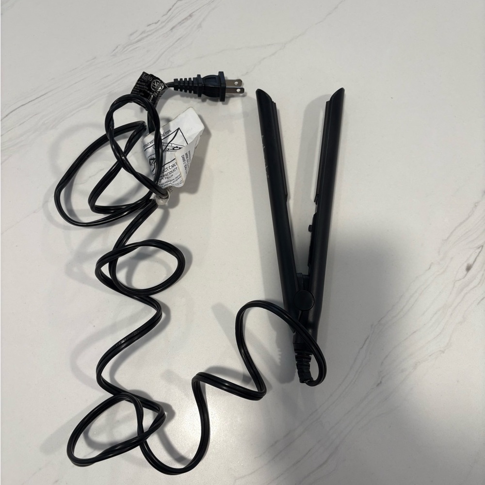 Black Hair Straightener| travel size